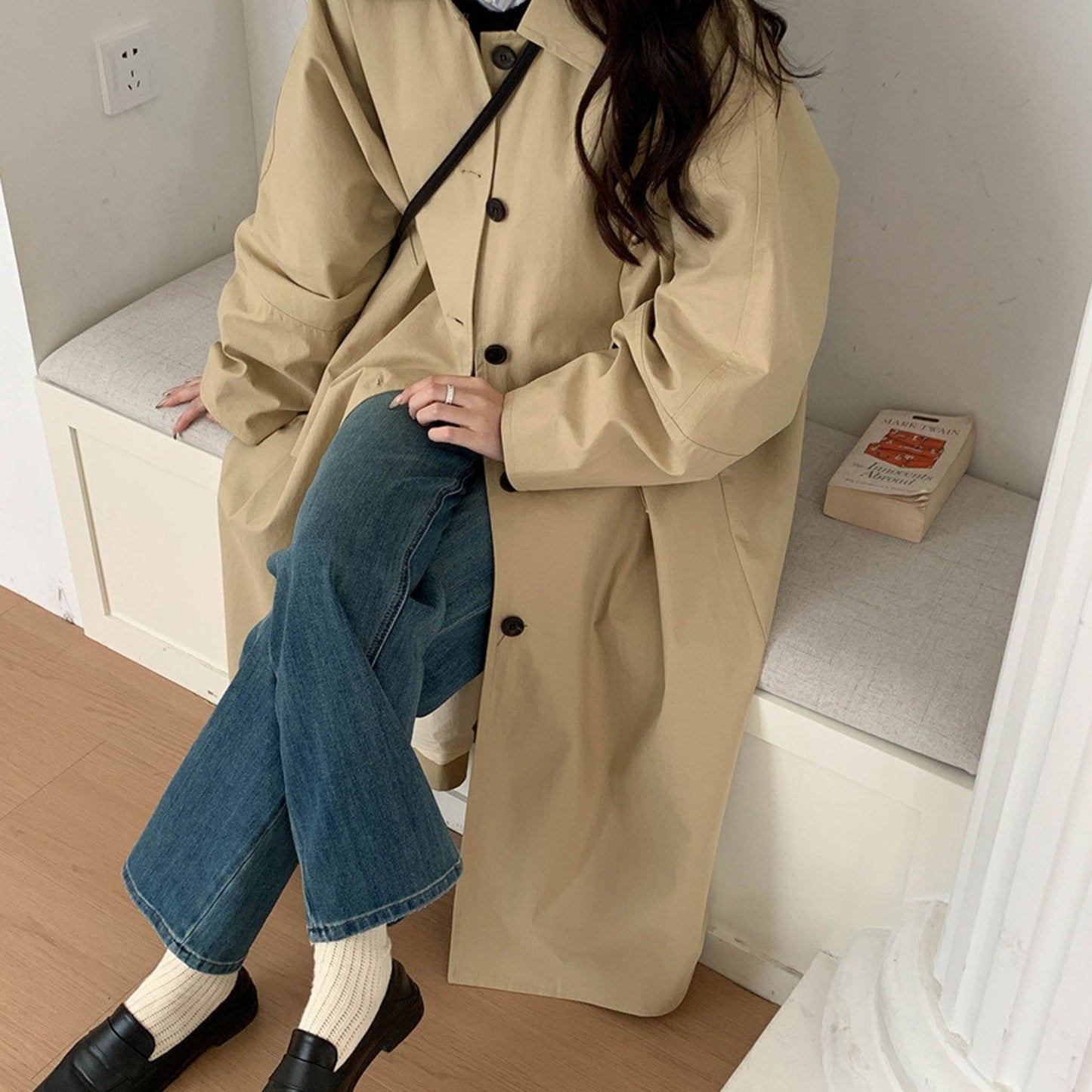 Berlin Block Loose Trenchcoat Beige