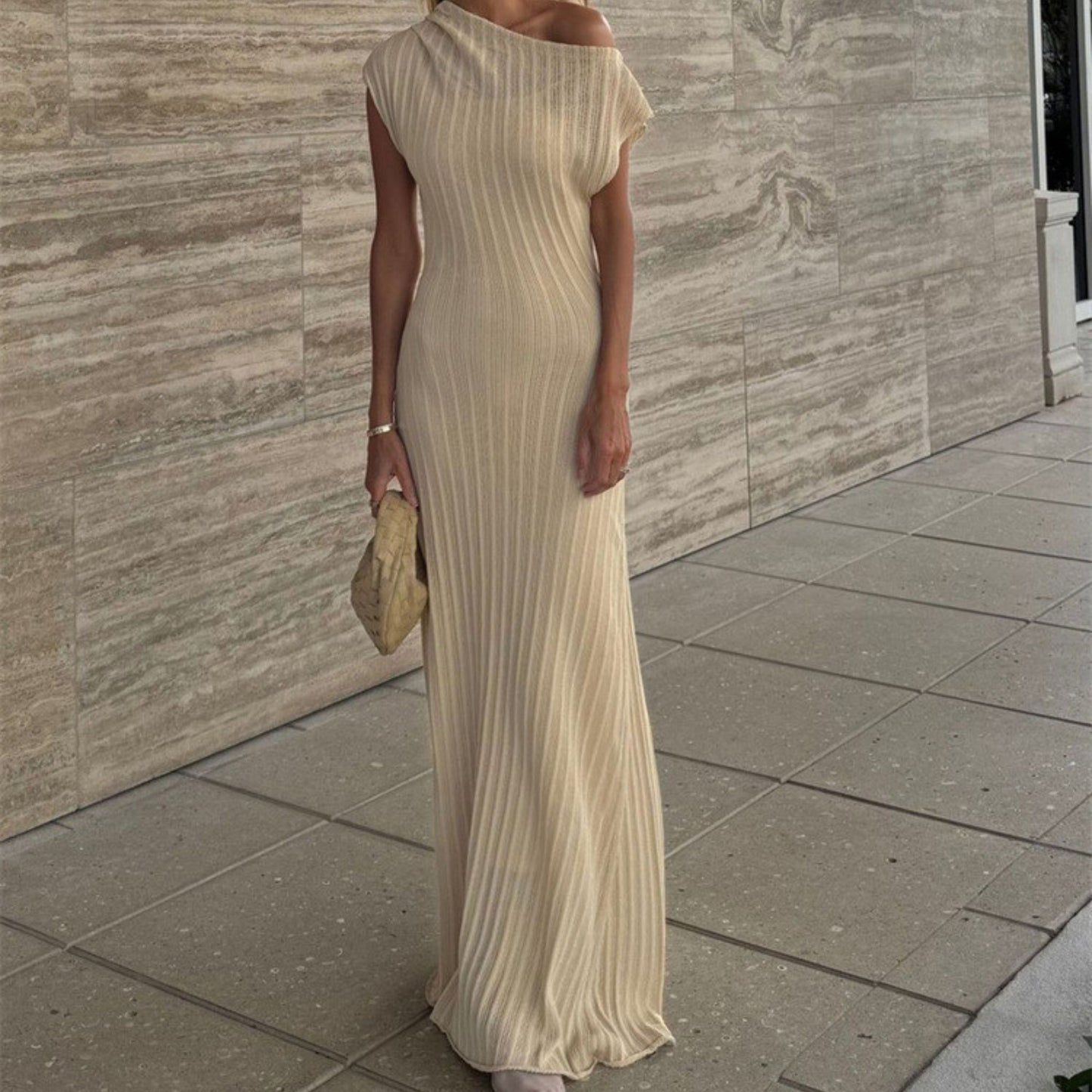Sculpted Knit Dress in Creme