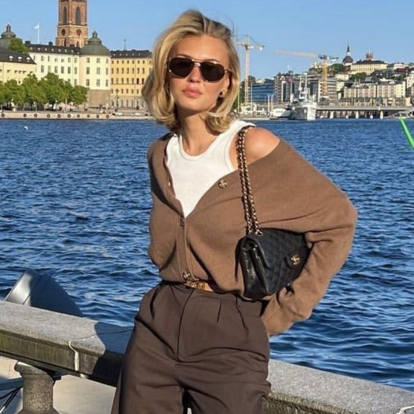 Vida kostymbyxor med casual ben, kaffebruna