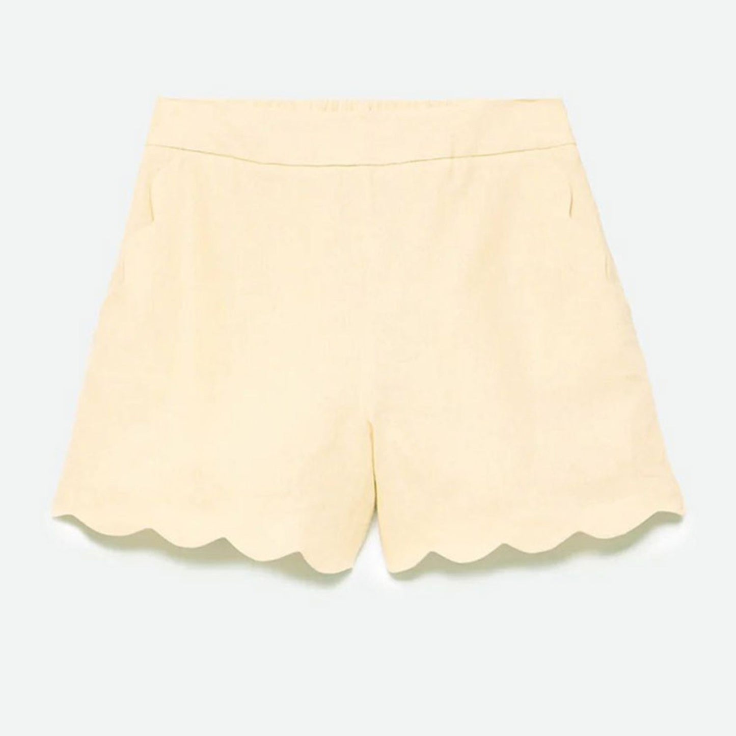 Soft Girl Ruffled Shorts
