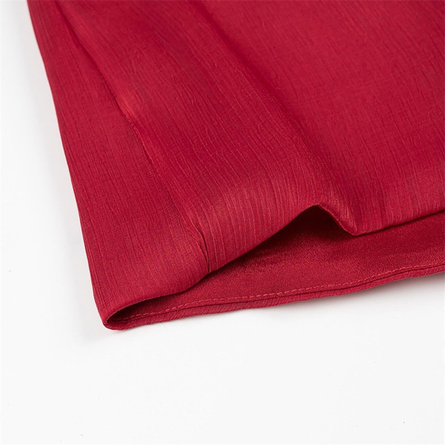 Crimson Crush – Be in Love-set 
